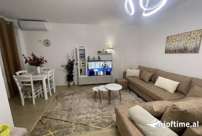 Shtepi me qera 1+1 ne Tirane - 450 Euro