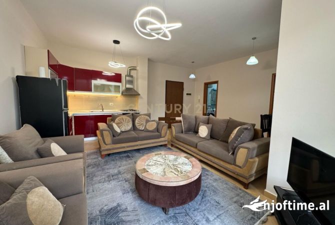 Shtepi me qera 2+1 ne Tirane - 500 Euro