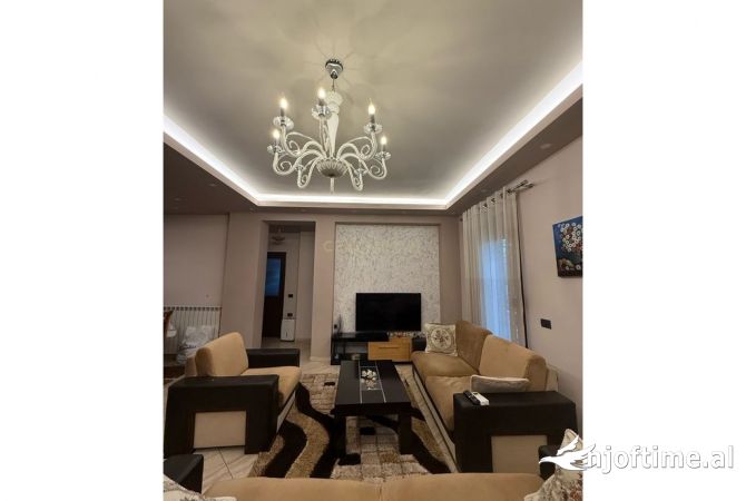 Casa in affitto 2+1 a Tirana - 550 Euro