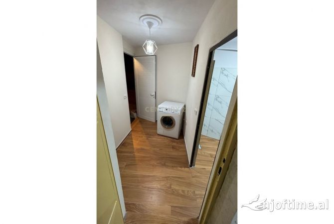 Shtepi me qera 1+1 ne Tirane - 400 Euro