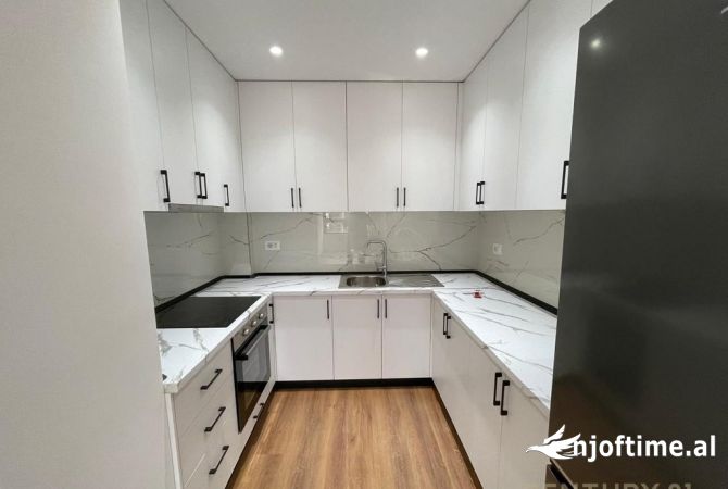 Shtepi me qera 1+1 ne Tirane - 400 Euro