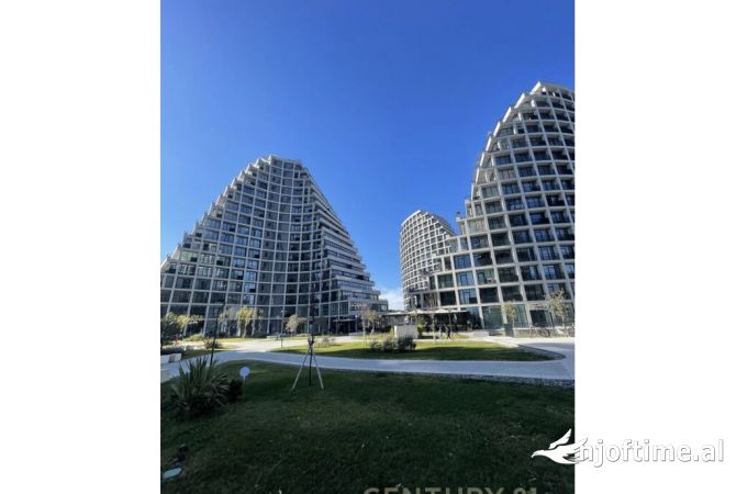 Shtepi me qera 2+1 ne Tirane - 3,000 Euro