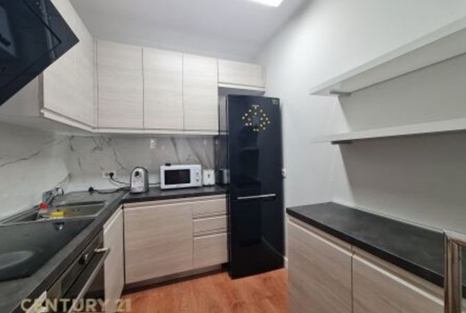 Shtepi me qera 1+1 ne Tirane - 800 Euro