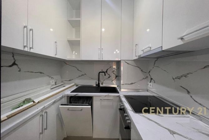 Shtepi me qera Apartament ne Tirane, 1+1, Mobilimi E mobiluar, Pagesa 550  Euro.