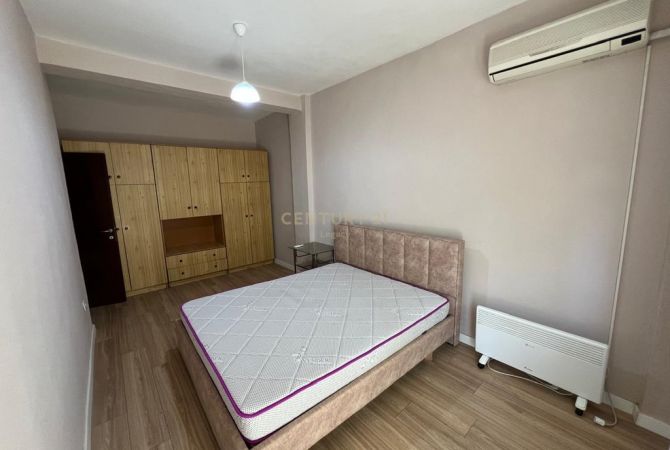 Shtepi me qera 1+1 ne Tirane - 550 Euro