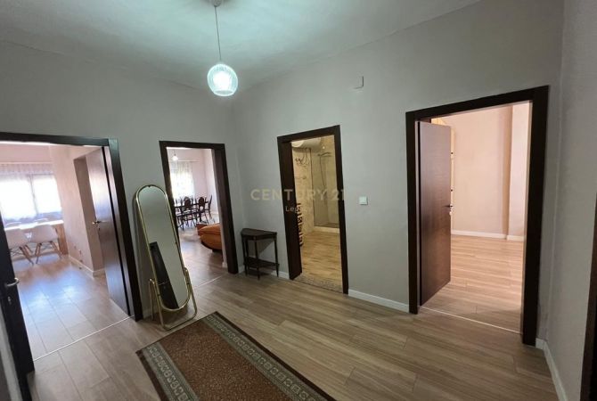 Shtepi me qera 1+1 ne Tirane - 550 Euro
