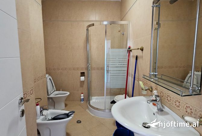 Attic (top floor of the roof) for sale in Durres 3+1, Furnished