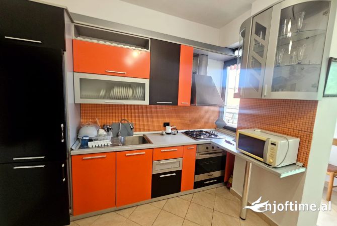 Shtepi me qera 1+1 ne Durres - 350 Euro