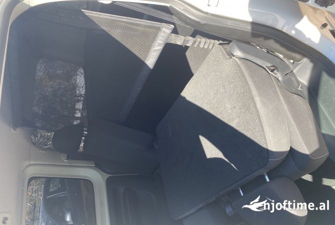 Makina ne shitje ne Elbasan, Volkswagen, 2018 Diesel,Kambio Manual Pagesa 150,500  Euro.