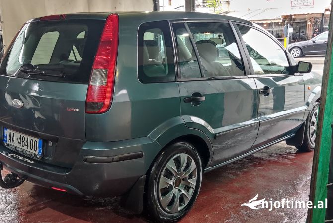 Auto in Vendita  a Tirana - 340,000 Leke
