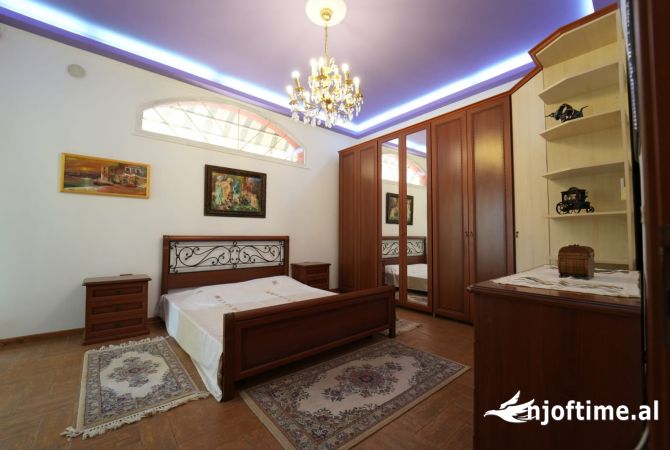 Shtepi me qera 2+1 ne Durres - 550 Euro