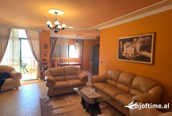 Shtepi me qera 2+1 ne Durres - 550 Euro