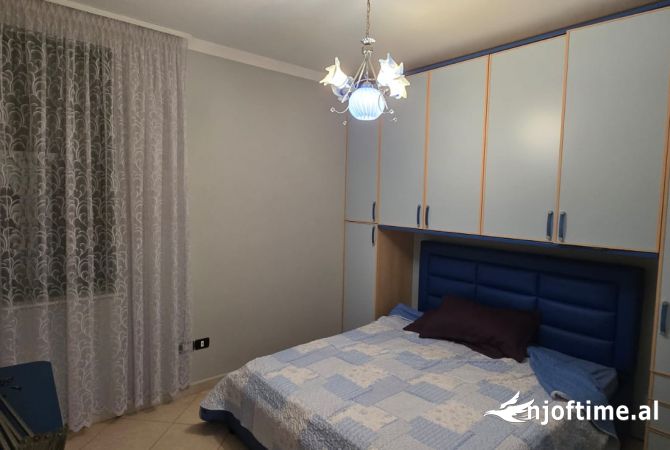 Shtepi me qera 2+1 ne Durres - 550 Euro