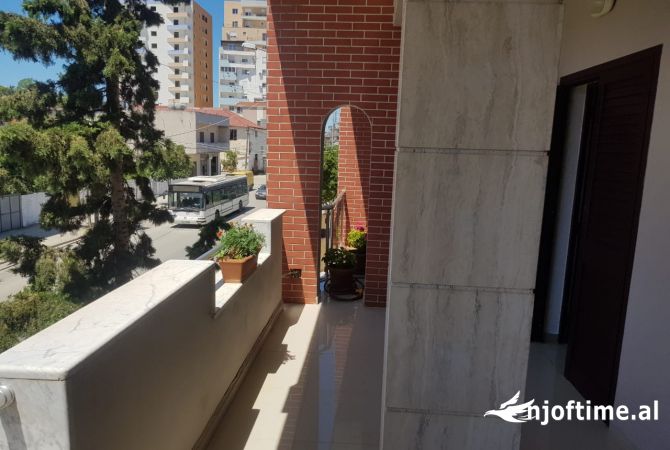 Jepet me Qera Ambient Biznesi ne Spitalle, Durres 