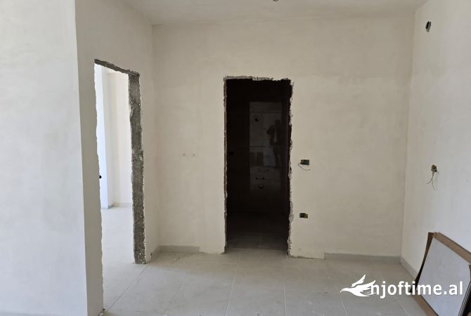 Shtepi ne shitje 1+1 ne Durres - 76,818 Euro