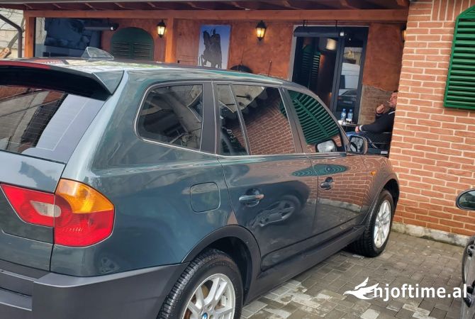 Makina ne shitje  ne Tirane - 5,500 Euro