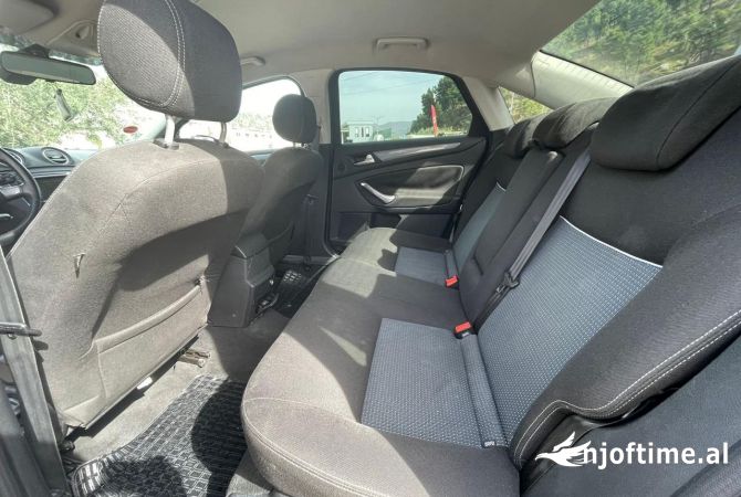 Cars for sale in Tirana, Ford, 2010 gasoline-gas,Kambio Manual Payment 5,000  Euro.