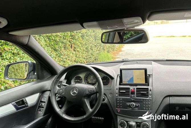 Makina ne shitje ne Kruje, Mercedes-Benz, 2008 Diesel,Kambio Automatik Pagesa 5,200  Euro.