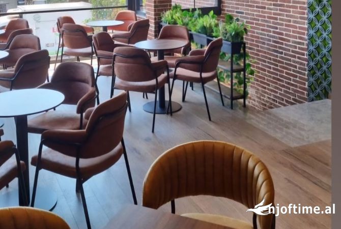 Pajisje biznesi ne shitje  ne Kruje - 25,000 Leke
