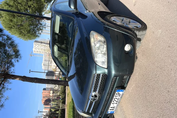 Makina ne shitje  ne Tirane - 5,300 Euro