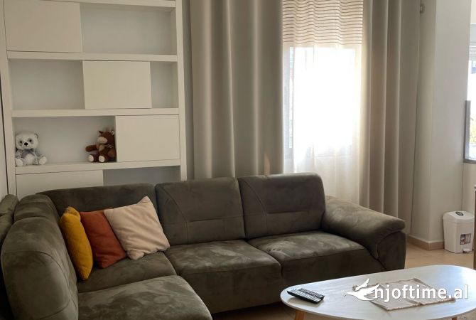 Shtepi me qera 1+1 ne Tirane - 550 Euro