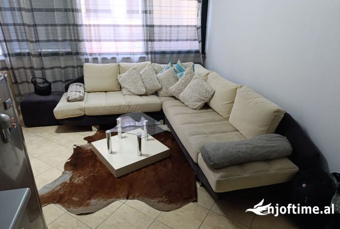 Shtepi me qera Garsoniere ne Tirane - 350 Euro