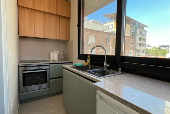 Shtepi me qera Garsoniere ne Tirane - 570 Euro