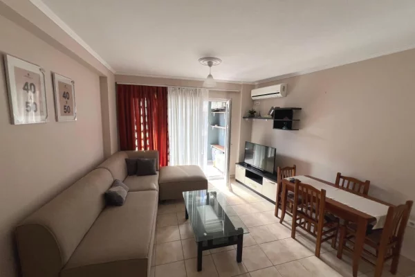 Shtepi me qera 1+1 ne Tirane - 400 Euro