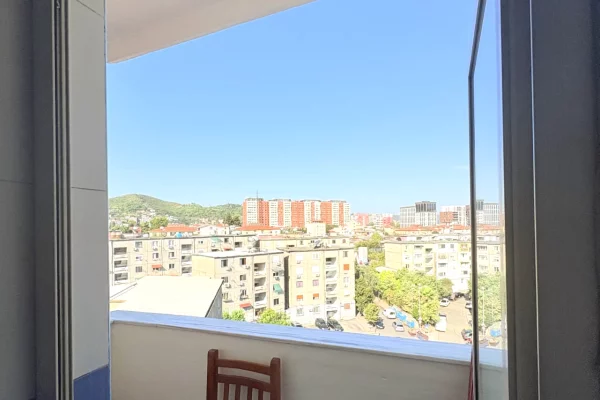 Shtepi me qera Apartament ne Tirane, 1+1, Mobilimi E mobiluar, Pagesa 450  Euro.