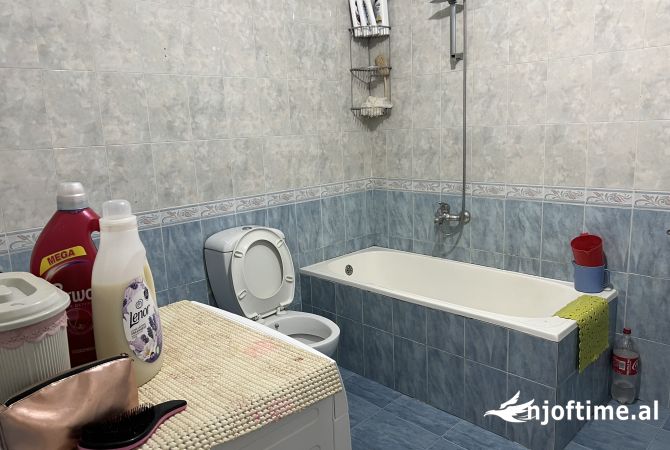 Shtepi ne shitje 4+1 ne Tirane - 320,000 Euro