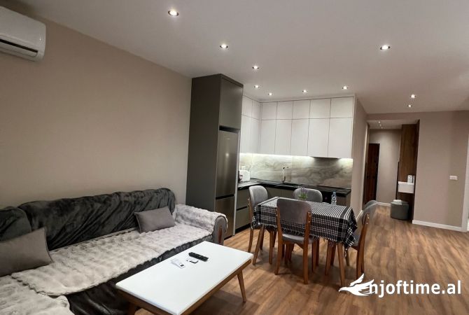Shtepi me qera 1+1 ne Tirane - 600 Euro