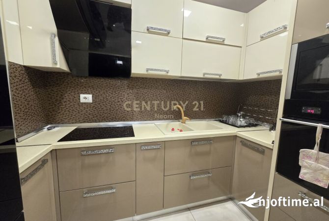 Shtepi ne shitje 2+1 ne Tirane - 195,000 Euro