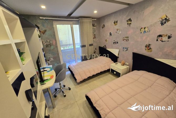 Shtepi ne shitje 2+1 ne Tirane - 195,000 Euro