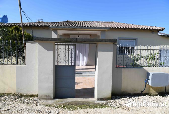 Shtepi ne shitje 3+1 ne Kavaje - 60,000 Euro