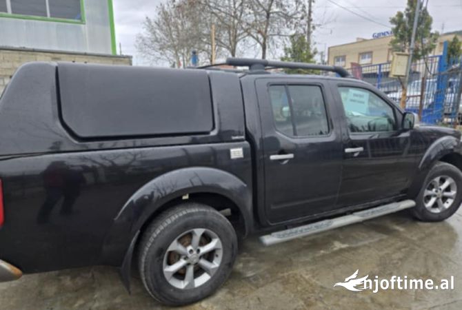 Makina ne shitje ne Tirane - 14,000 Euro
