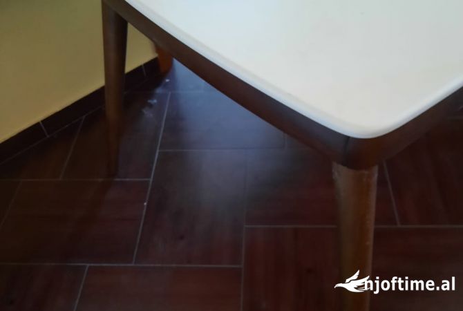 Mobilje dhe Elektroshtepiake  ne Tirane - 50 Euro