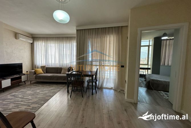 Shtepi me qera Apartament ne Tirane, 1+1, Mobilimi E mobiluar, Pagesa 470  Euro.