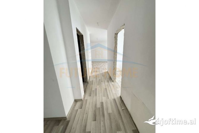 Shtepi ne shitje 2+1 ne Tirane - 144,000 Euro