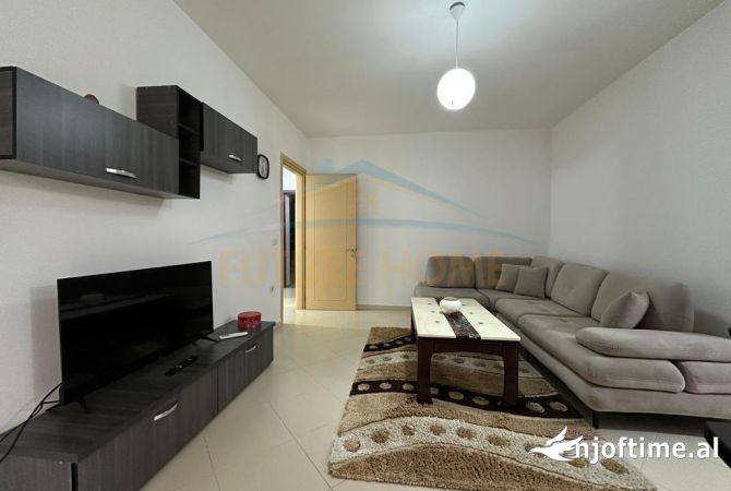 Shtepi me qera Apartament ne Tirane, 1+1, Mobilimi E mobiluar, Pagesa 450  Euro.