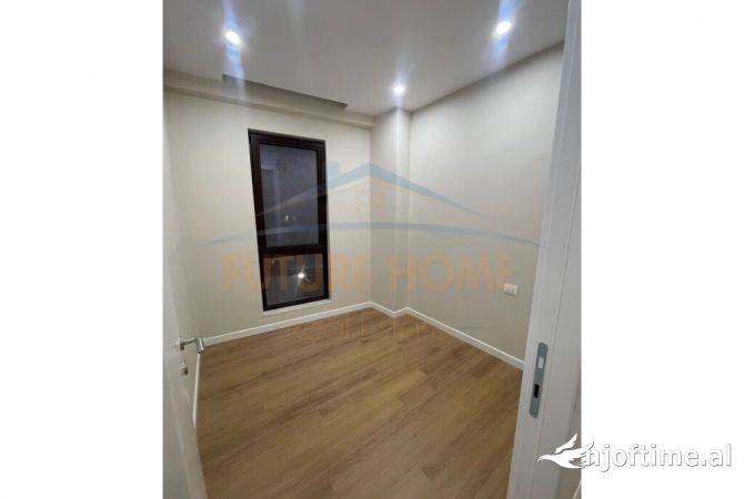 Shtepi me qera 2+1 ne Tirane - 800 Euro