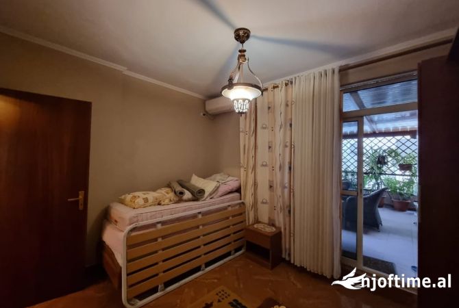 Casa in affitto 2+1 a Tirana - 750 Euro
