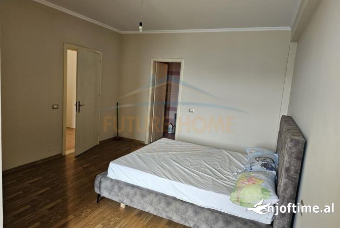 Shtepi me qera Apartament ne Tirane, 2+1, Mobilimi E mobiluar, Pagesa 800  Euro.