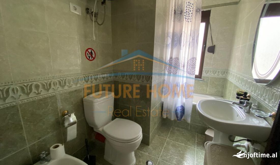 Shtepi me qera Apartament ne Tirane, 2+1, Mobilimi E mobiluar, Pagesa 1,000  Euro.