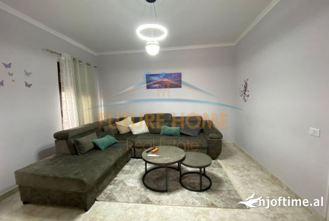 Shtepi me qera Apartament ne Tirane, 2+1, Mobilimi E mobiluar, Pagesa 1,000  Euro.