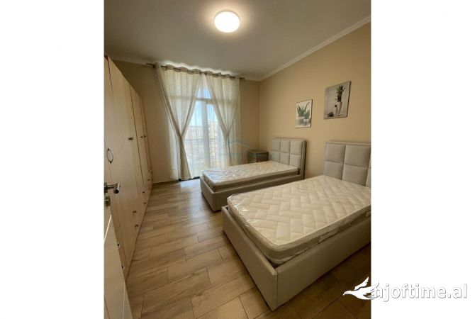 Shtepi me qera 2+1 ne Tirane - 500 Euro