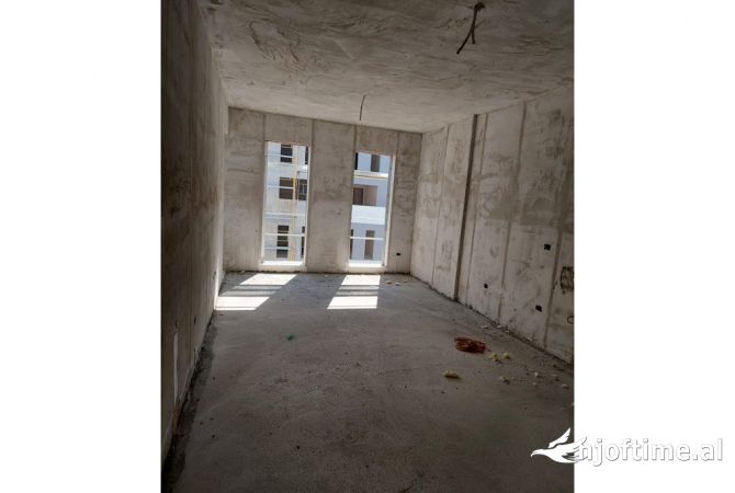 Shtepi ne shitje 2+1 ne Tirane - 97,000 Euro