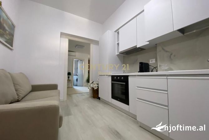 Jepet apartament me qera 1+1 ne Bllok
