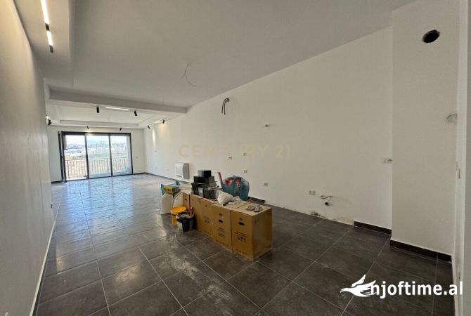 Shtepi ne shitje 3+1 ne Tirane - 286,000 Euro