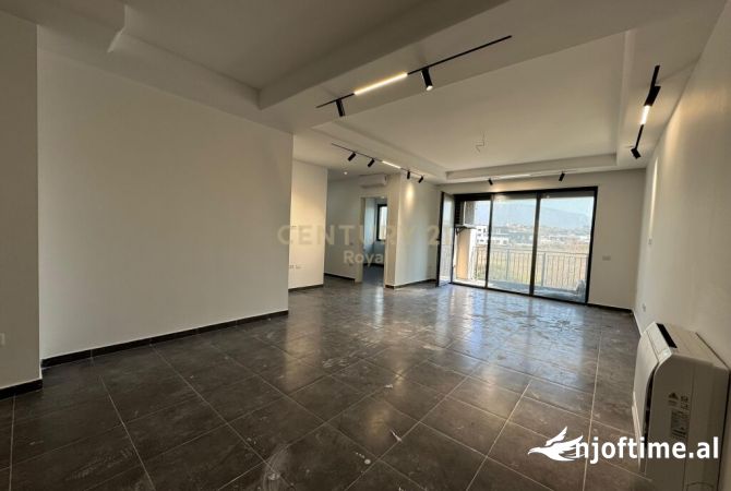 Shtepi ne shitje 3+1 ne Tirane - 286,000 Euro