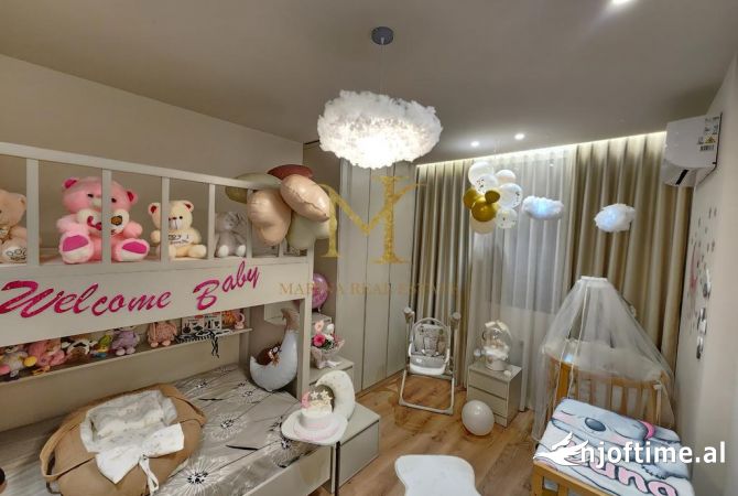 Shtepi ne shitje Apartament ne Durres, 2+1, Mobilimi E mobiluar, Pagesa 148,000  Euro.